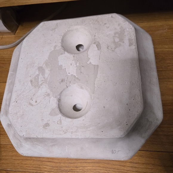 Slip Cast Plaster Mold Atlantic Holly Poinsetta 11.5" Serving Plate - Picture 3 of 7